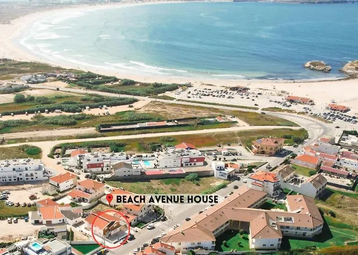 Avenue * Ferrel (Leiria)